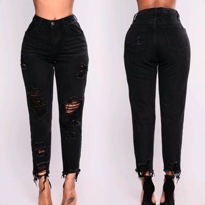 Fashion Nova Highwaist Black Distressed Jeans